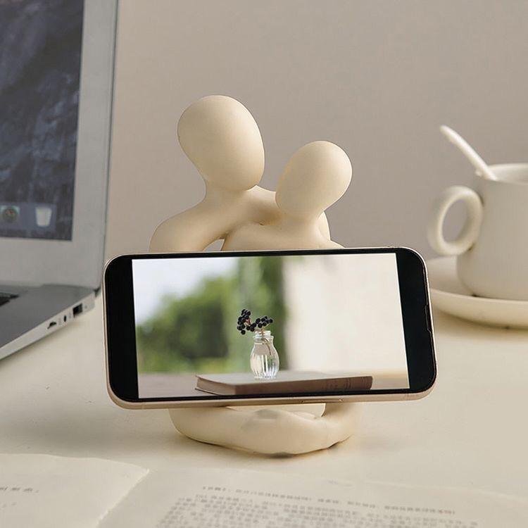 Heartwarming Resin Statue - Image 8